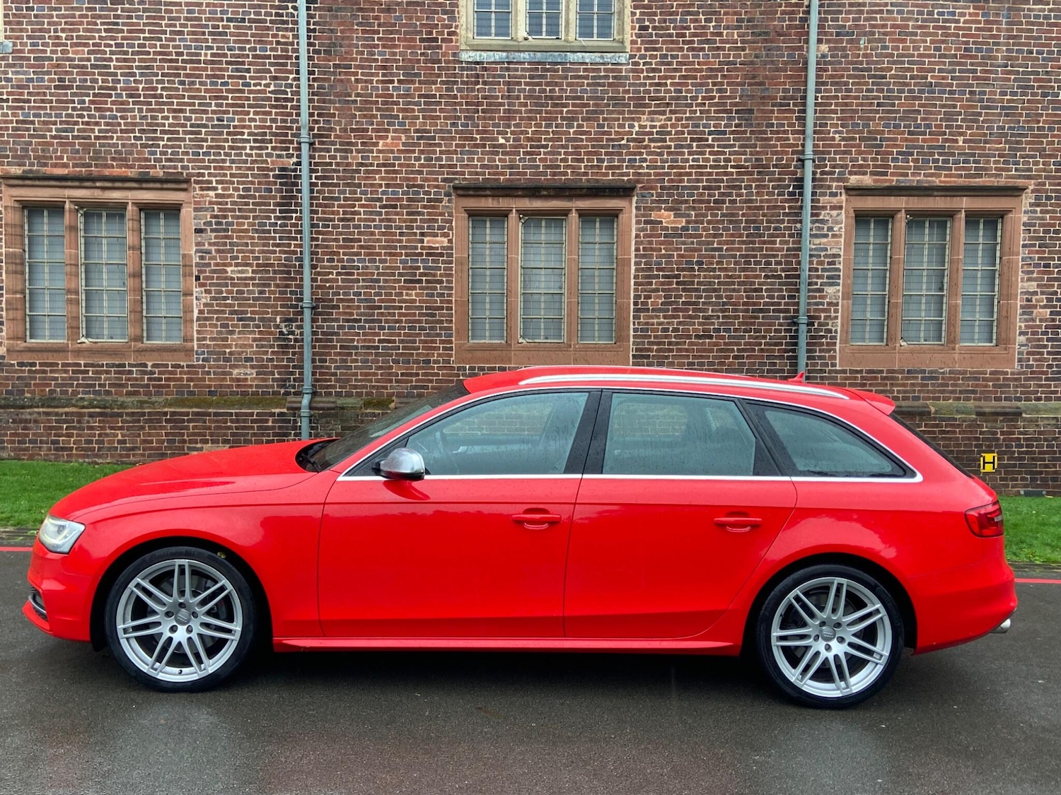 Used Audi A4 2012 for sale - 76989465: Photo 4