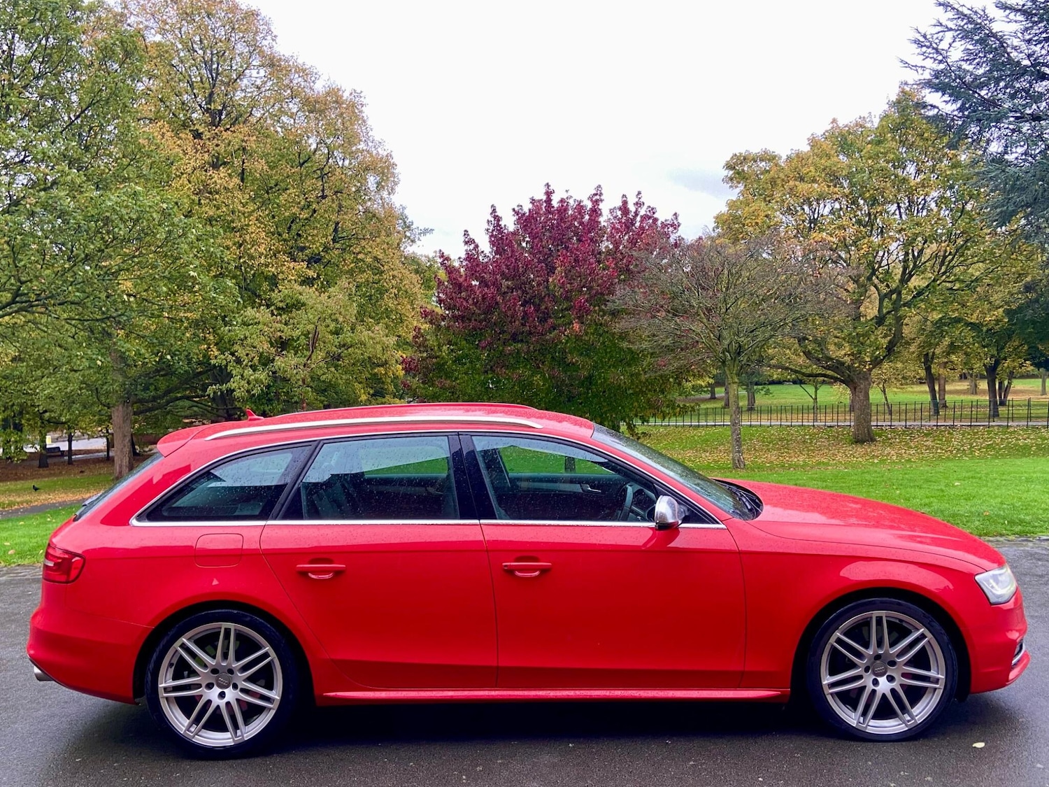 Used Audi A4 2012 for sale - 76989465: Photo 8