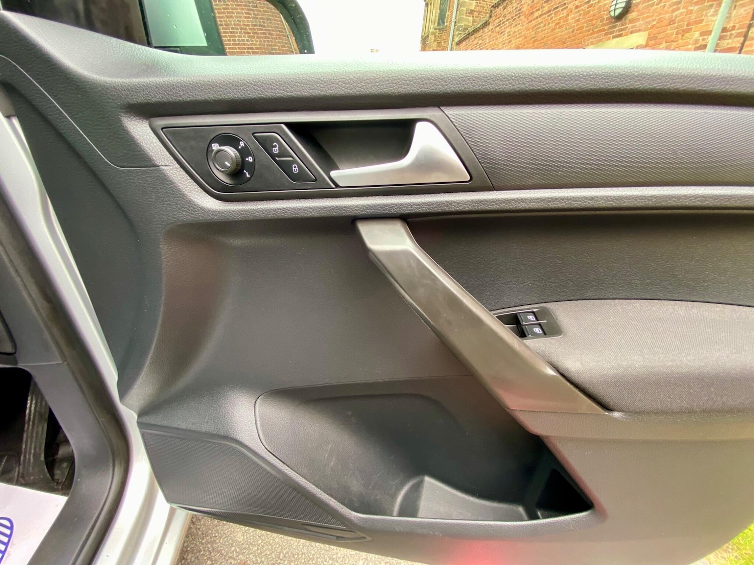 Used Volkswagen Caddy Maxi Life 2019 for sale - 76360516: Photo 18