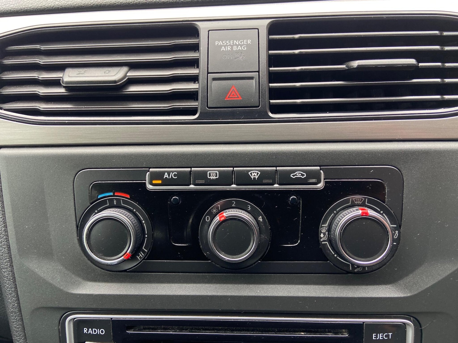 Used Volkswagen Caddy Maxi Life 2019 for sale - 76360516: Photo 21