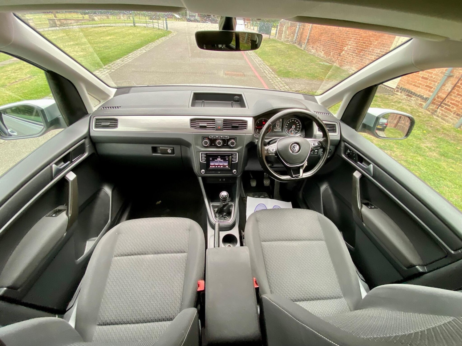 Used Volkswagen Caddy Maxi Life 2019 for sale - 76360516: Photo 9