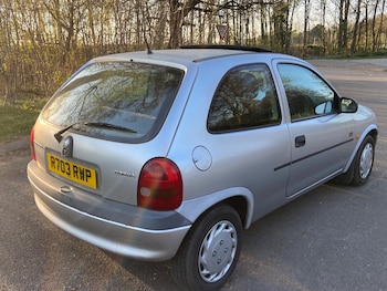 Used Vauxhall Corsa 1998 for sale - 75363899: Photo
