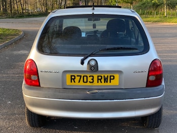 Used Vauxhall Corsa 1998 for sale - 75363899: Photo