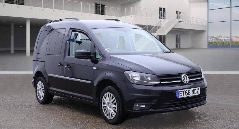 Used Volkswagen Caddy Life 2017 for sale - 76336128: Photo 2