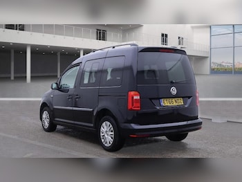 Used Volkswagen Caddy Life 2017 for sale - 76336128: Photo