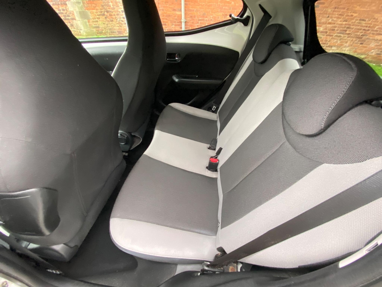 Used Toyota AYGO 2018 for sale - 76472400: Photo 11