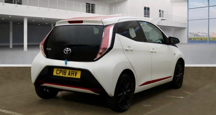 Used Toyota AYGO 2018 for sale - 76472400: Photo 4