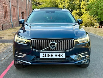 Used Volvo XC60 2018 for sale - 79496123: Photo