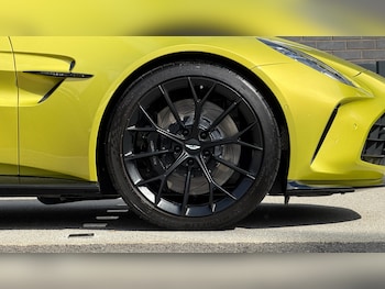 Used Aston Martin Vantage 2025 for sale - 79552115: Photo