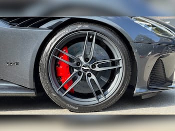 Used Aston Martin DBS 2022 for sale - 79819364: Photo