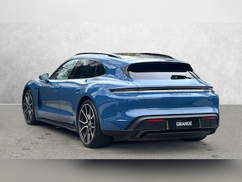 Used Porsche Taycan 2023 for sale - 76770169: Photo