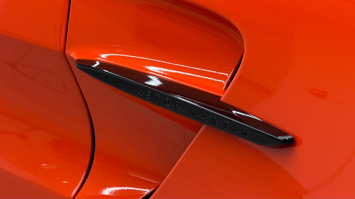 Used Aston Martin Vantage 2024 for sale - 77535746: Photo 17