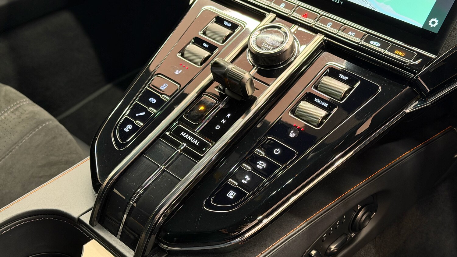 Used Aston Martin Vantage 2024 for sale - 77535746: Photo 18