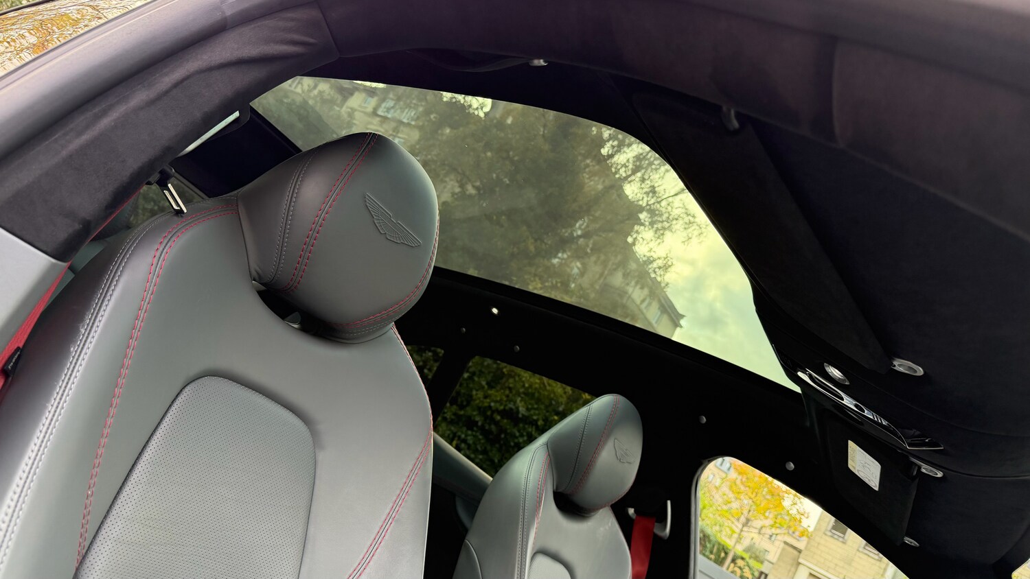 Used Aston Martin DBX 2021 for sale - 76149096: Photo 16