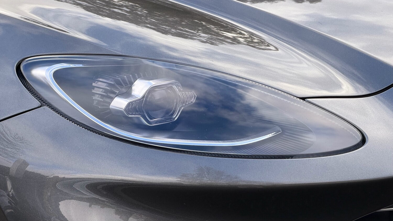 Used Aston Martin DBX 2021 for sale - 76149096: Photo 20