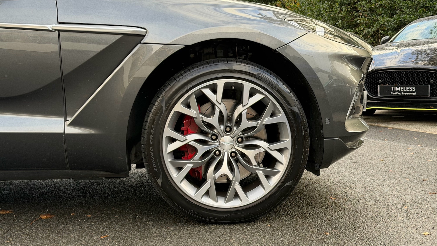 Used Aston Martin DBX 2021 for sale - 76149096: Photo 4