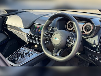 Used Aston Martin DBX 2026 for sale - 78070247: Photo