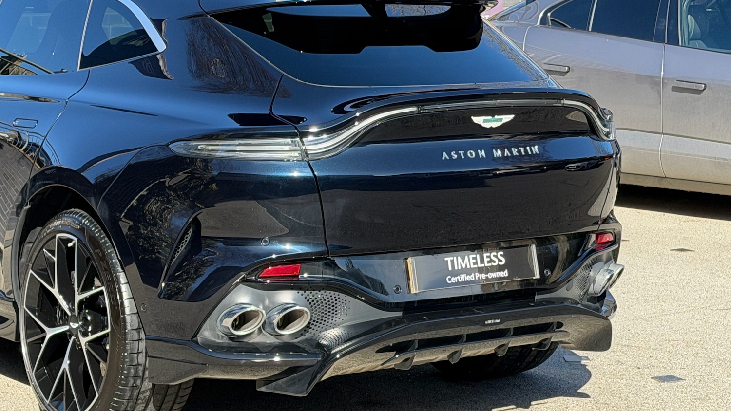 Used Aston Martin DBX 2026 for sale - 78070247: Photo 8