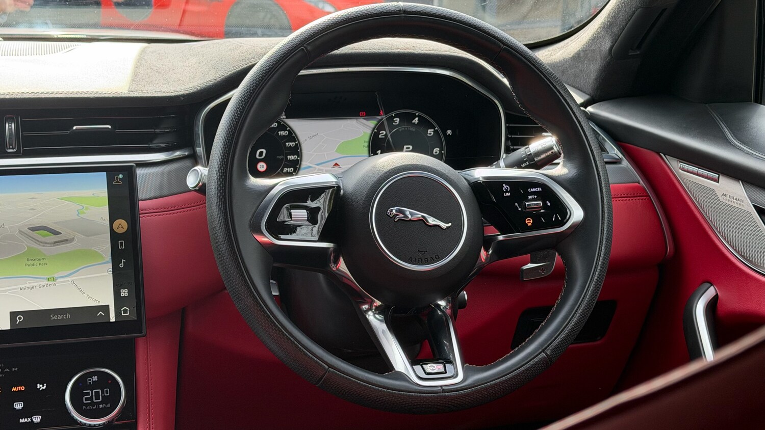 Used Jaguar F-Pace 2022 for sale - 77655967: Photo 11