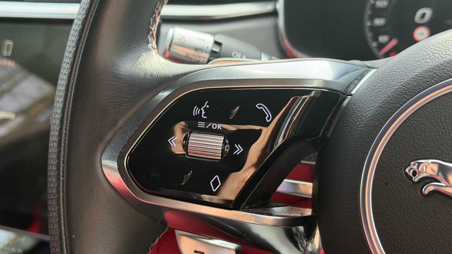 Used Jaguar F-Pace 2022 for sale - 77655967: Photo 23