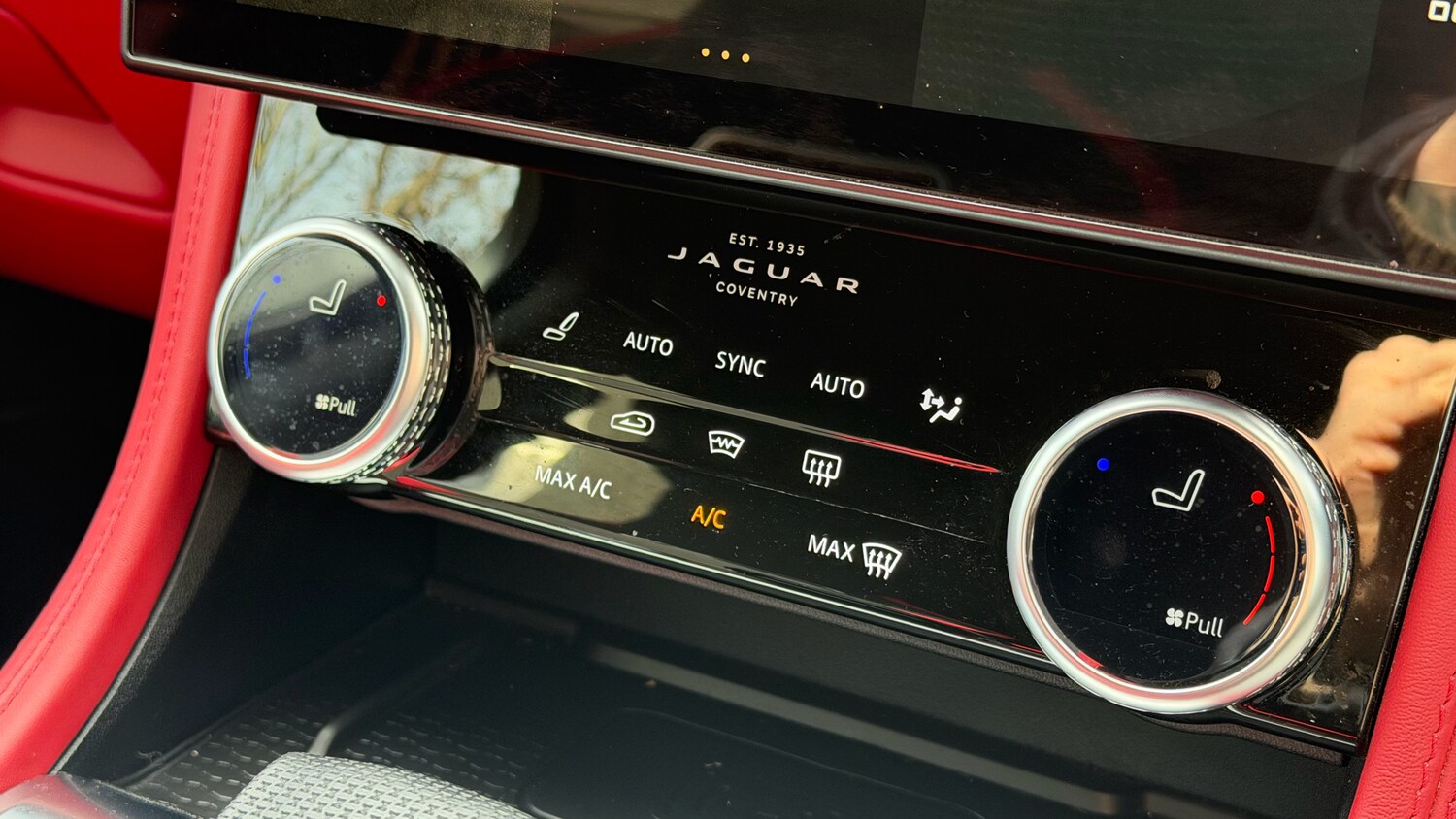 Used Jaguar F-Pace 2022 for sale - 77655967: Photo 25