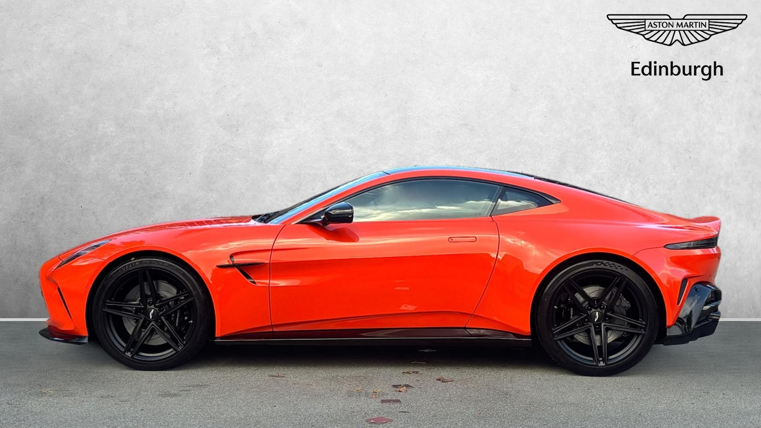 Used Aston Martin Vantage for sale - 76725777: Photo 13