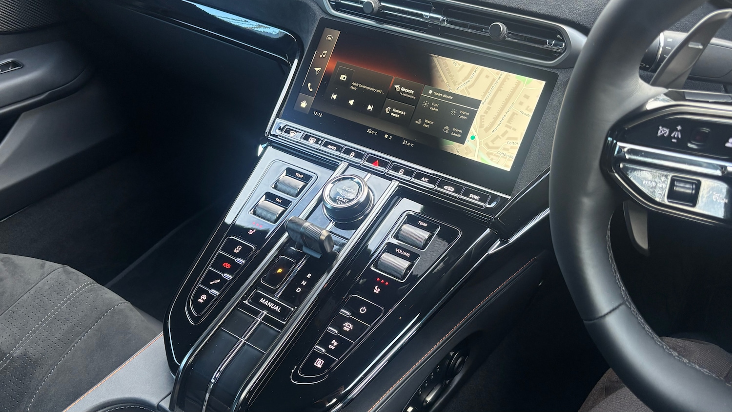 Used Aston Martin Vantage for sale - 76725777: Photo 20