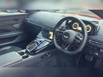 Used Aston Martin Vantage 2025 for sale - 76725777: Photo