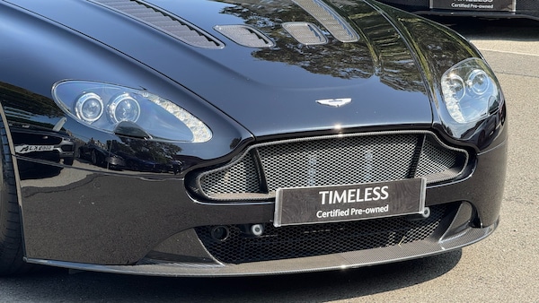Used Aston Martin Vantage 2014 for sale - 75530180: Photo 15