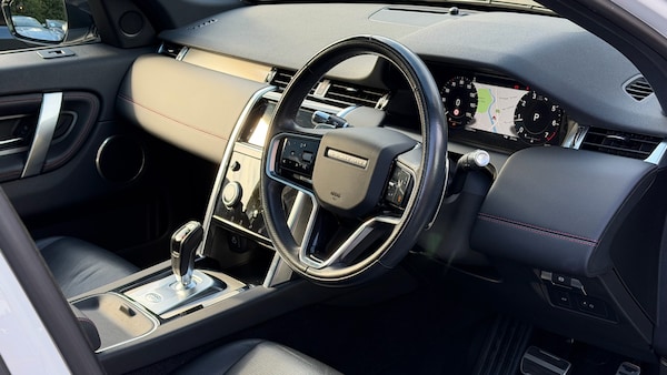 Used Land Rover Discovery Sport 2021 for sale - 76267635: Photo 3