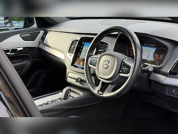 Used Volvo XC90 2020 for sale - 76454992: Photo