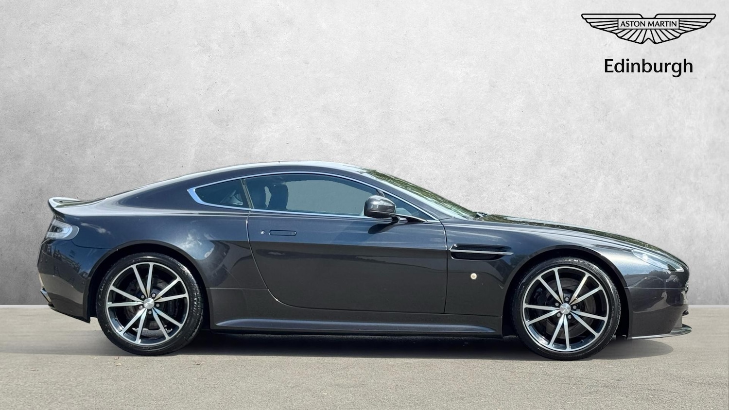 Used Aston Martin Vantage 2014 for sale - 76770174: Photo 13