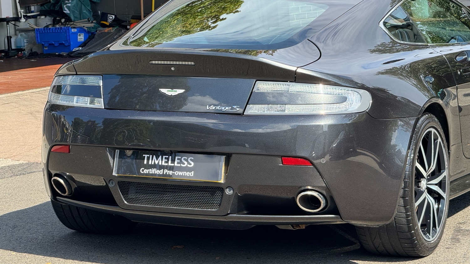 Used Aston Martin Vantage 2014 for sale - 76770174: Photo 8