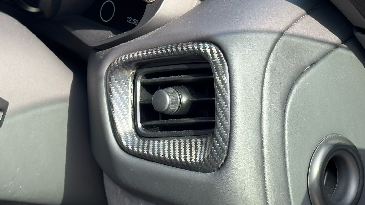 Used Aston Martin Vantage 2022 for sale - 77385148: Photo 17