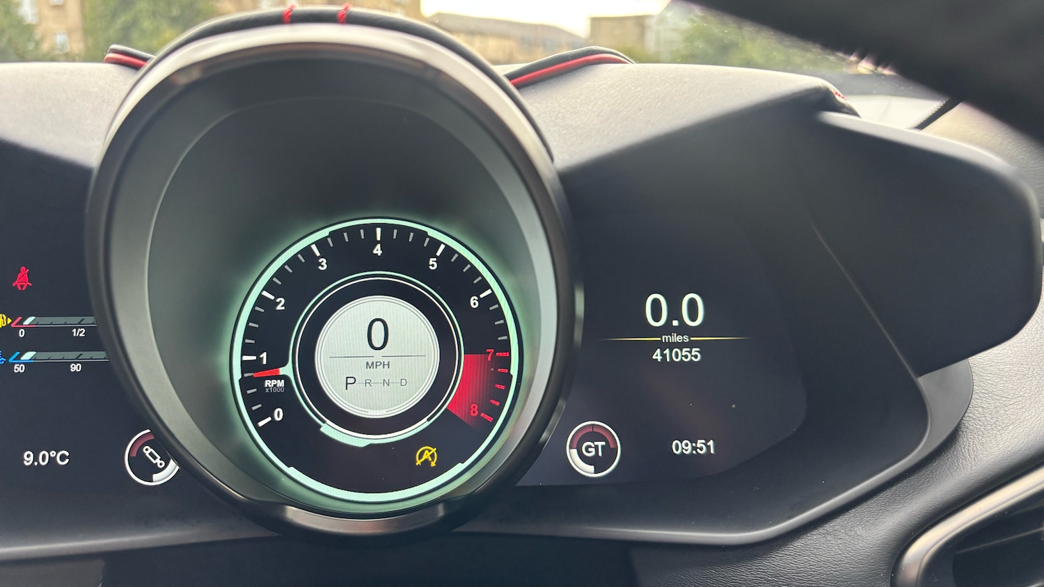 Used Aston Martin DBS 2021 for sale - 77385143: Photo 6