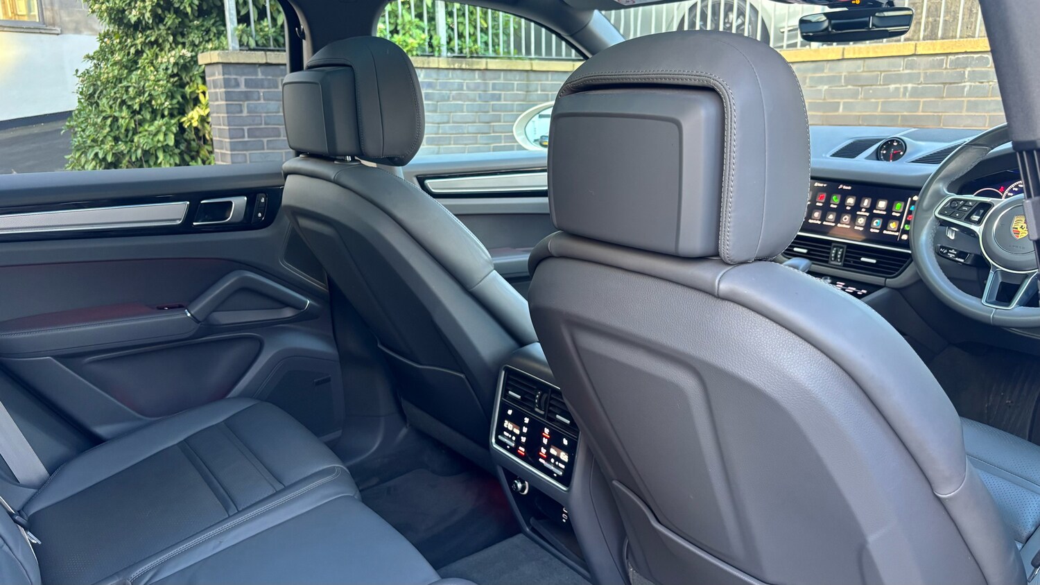 Used Porsche Cayenne 2023 for sale - 77154511: Photo 15