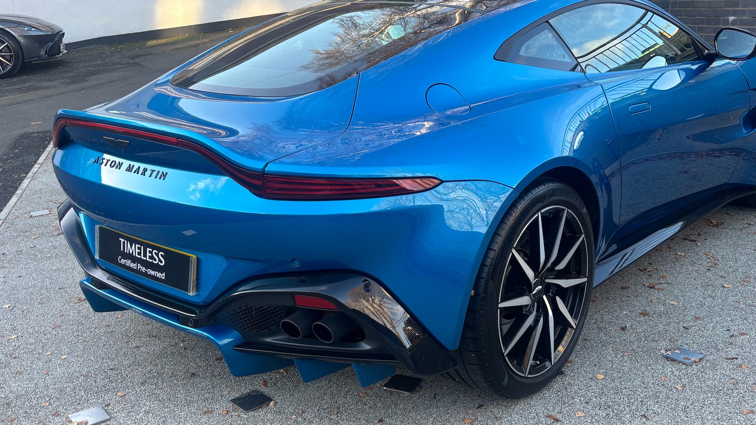 Used Aston Martin Vantage 2019 for sale - 76455009: Photo 8