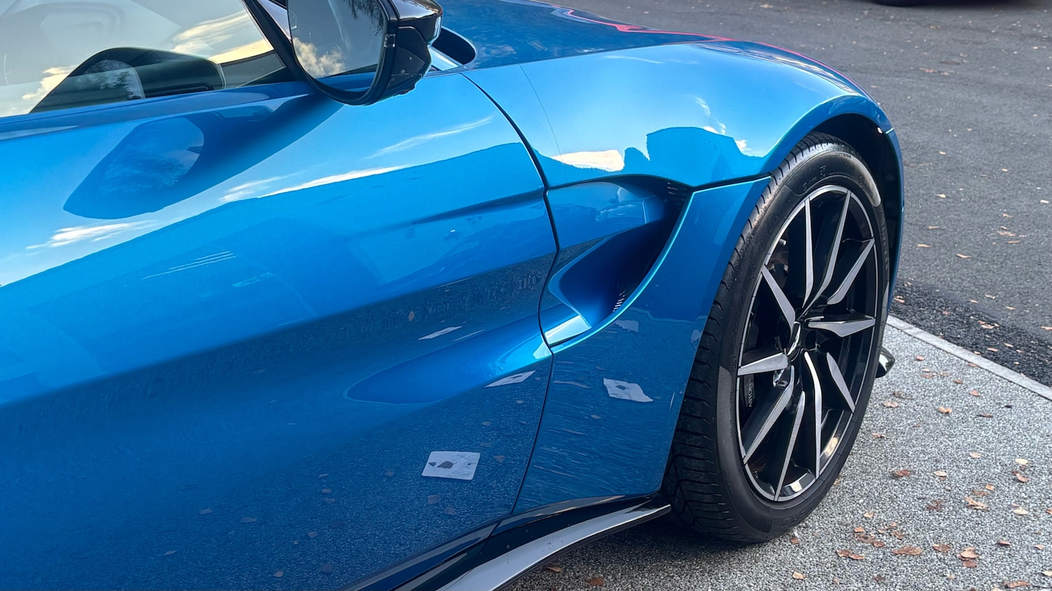 Used Aston Martin Vantage 2019 for sale - 76455009: Photo 9