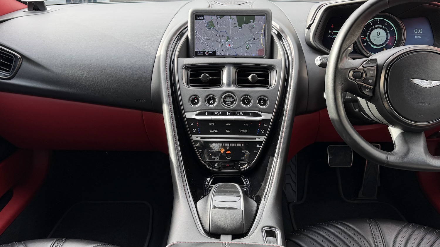 Used Aston Martin DB11 2020 for sale - 76346935: Photo 10