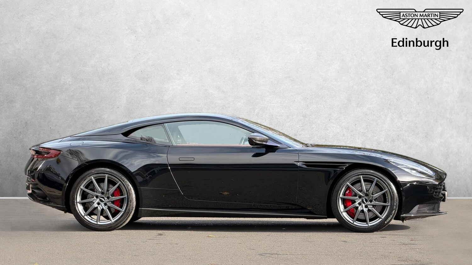 Used Aston Martin DB11 2020 for sale - 76346935: Photo 13