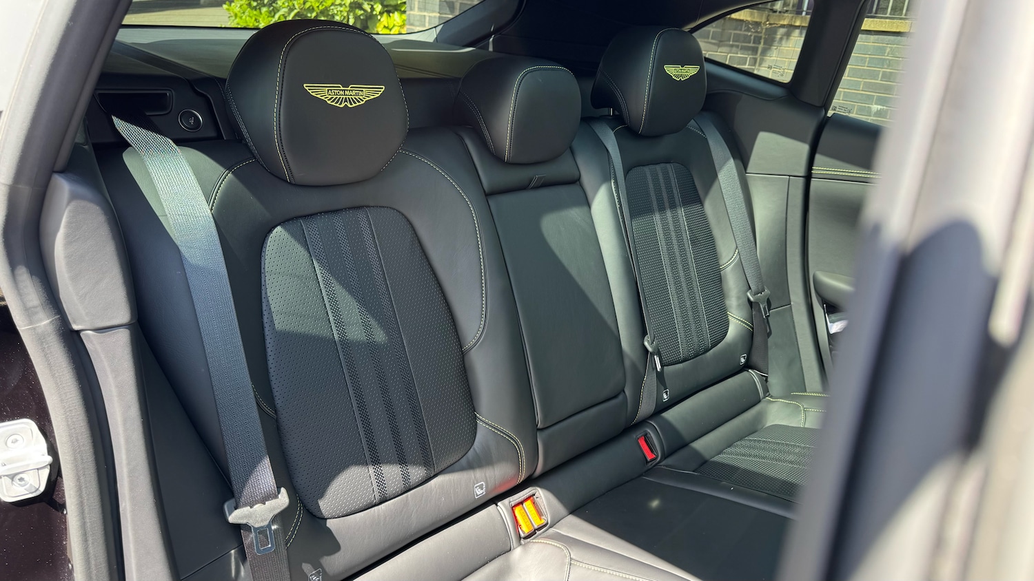 Used Aston Martin DBX 2025 for sale - 77173254: Photo 21