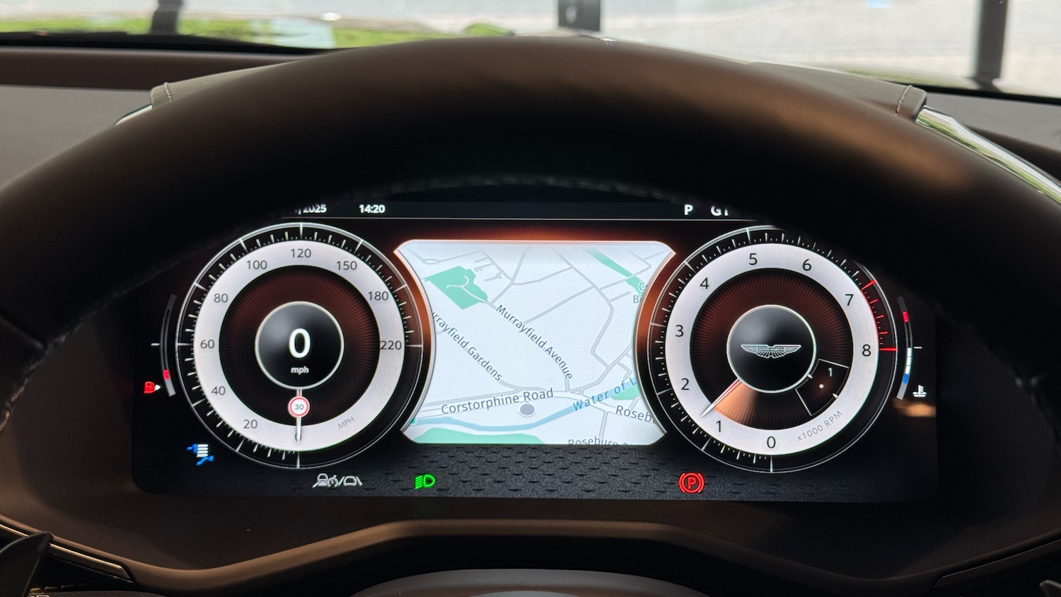 Used Aston Martin DBX 2025 for sale - 77173254: Photo 6