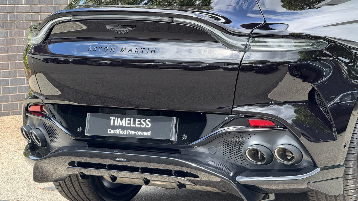 Used Aston Martin DBX 2025 for sale - 77173254: Photo 8