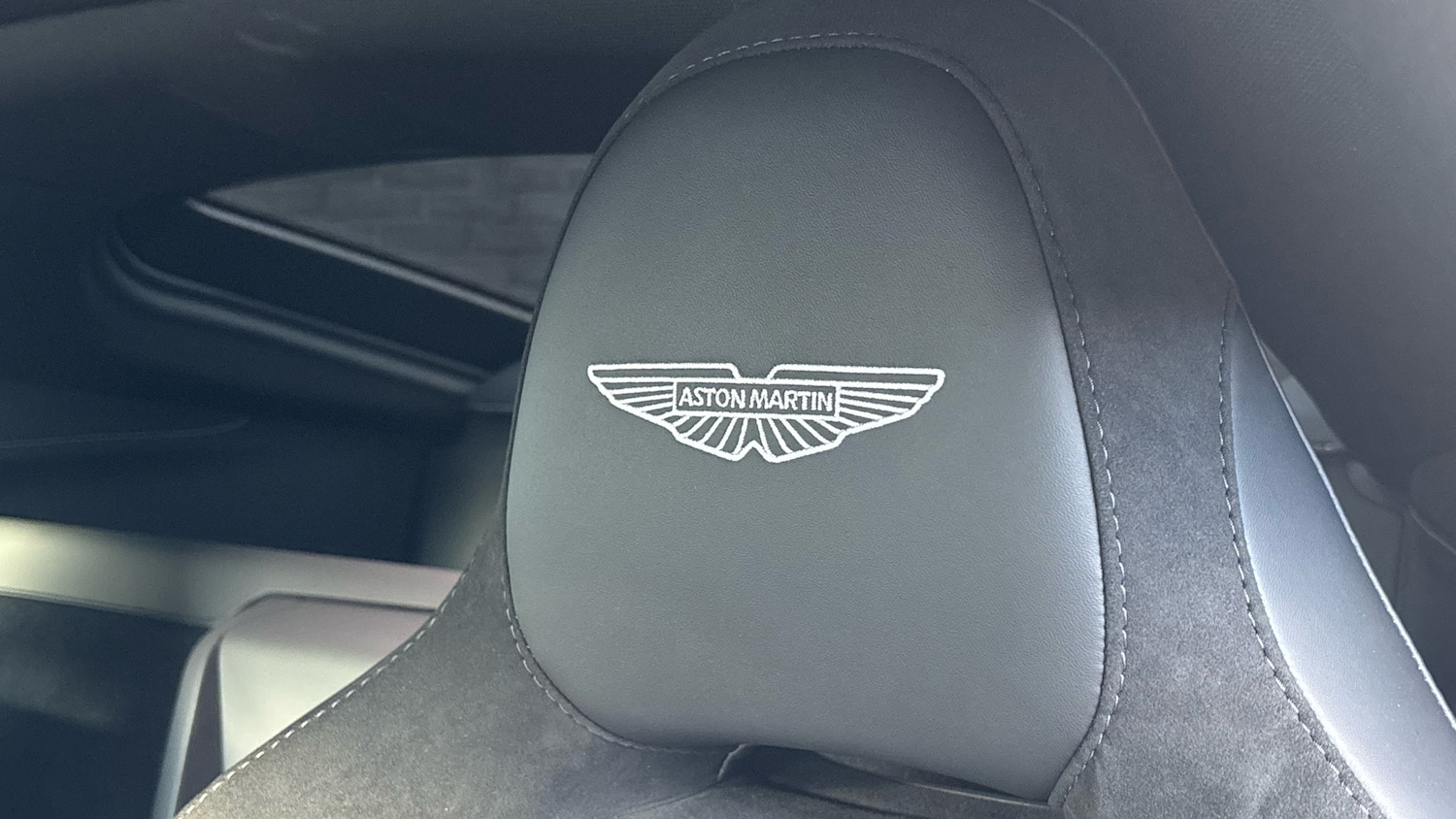 Used Aston Martin Vantage for sale - 77954163: Photo 5