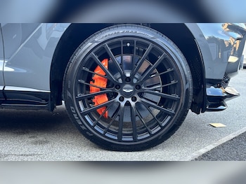 Used Aston Martin DBX 2025 for sale - 77968553: Photo