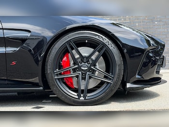 Used Aston Martin Vantage 2026 for sale - 79277105: Photo