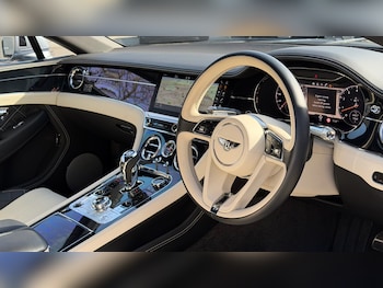 Used Bentley Continental 2018 for sale - 77921210: Photo