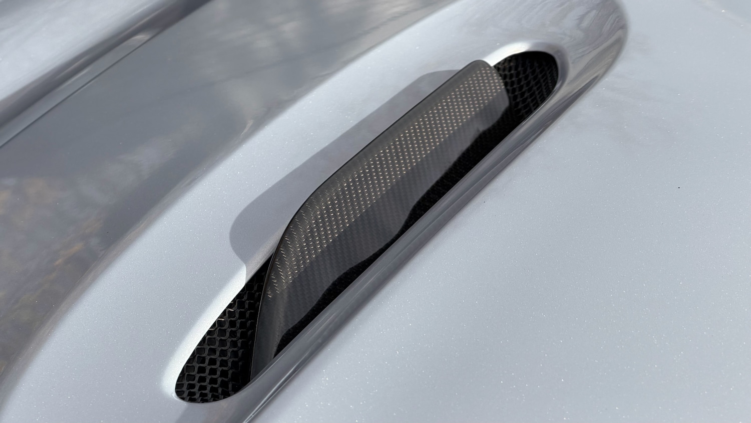 Used Aston Martin DBX 2022 for sale - 76536402: Photo 19