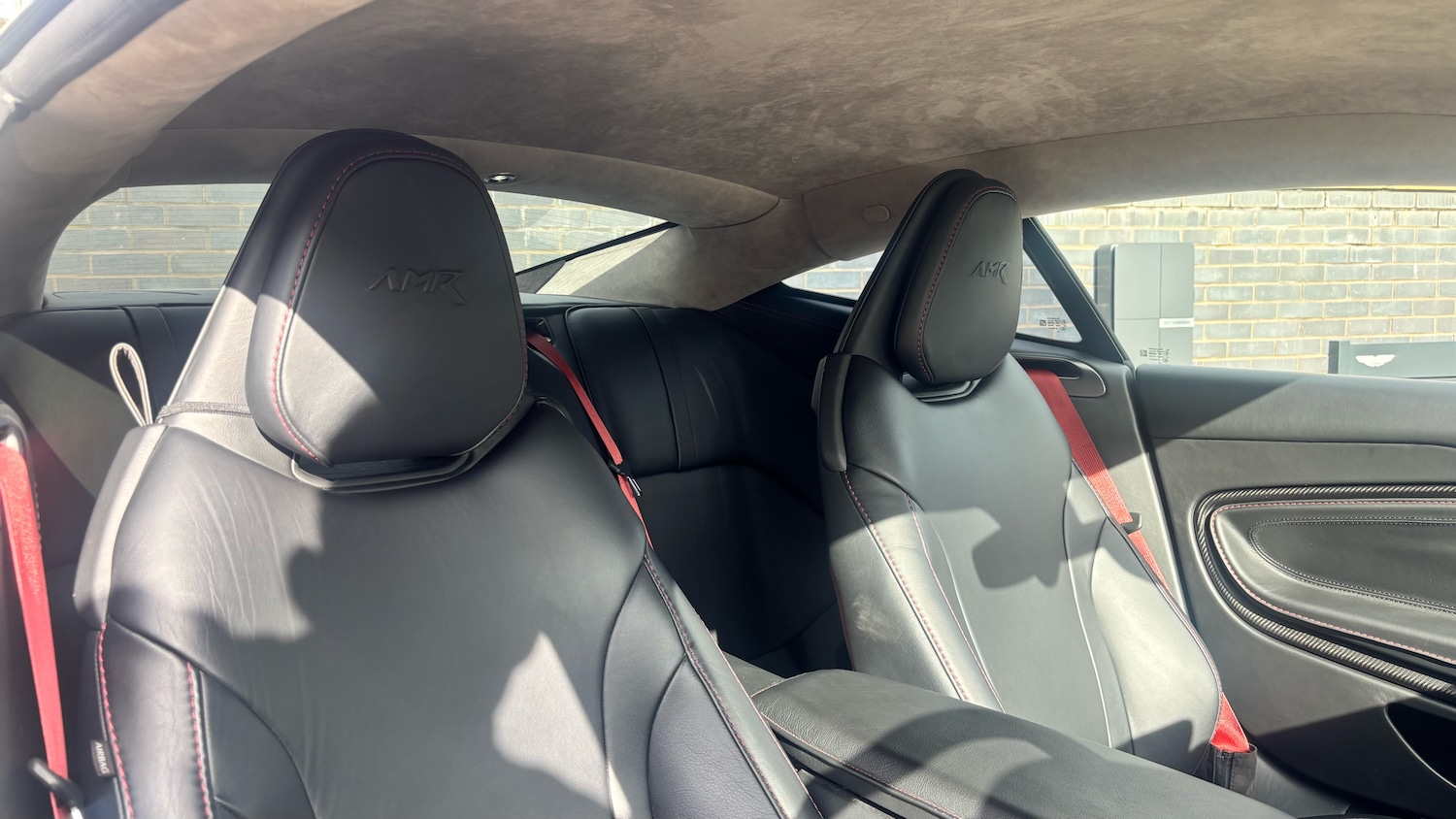 Used Aston Martin DB11 2020 for sale - 77655973: Photo 12