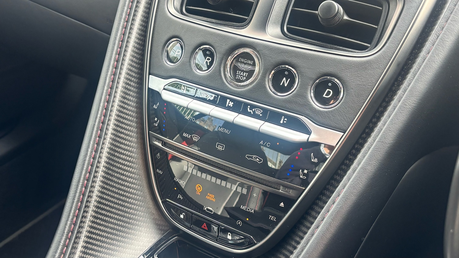 Used Aston Martin DB11 2020 for sale - 77655973: Photo 21